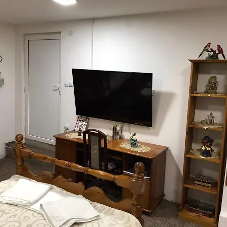 Frühstückspension Lola & Nikola