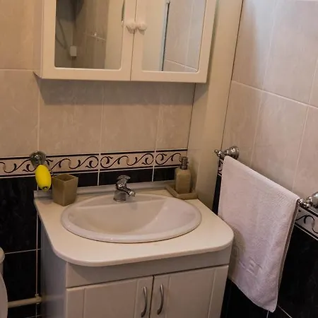 Lola & Nikola Frühstückspension *