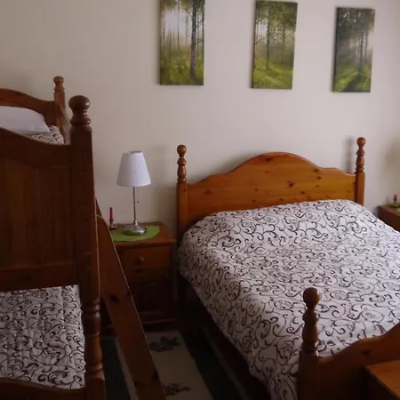 Bed & Breakfast Lola & Nikola