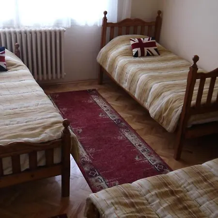 Lola & Nikola Frühstückspension